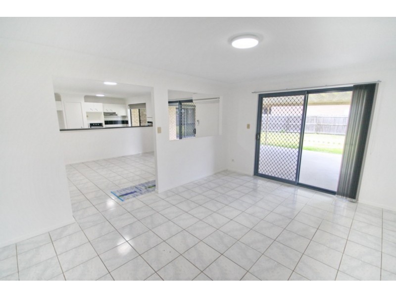 34 Second Avenue, Marsden QLD 4132
