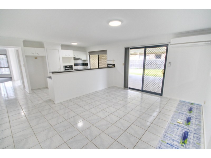 34 Second Avenue, Marsden QLD 4132