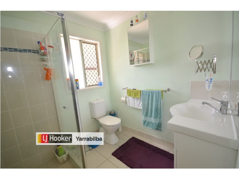 31-33 White Place, Kooralbyn QLD 4285