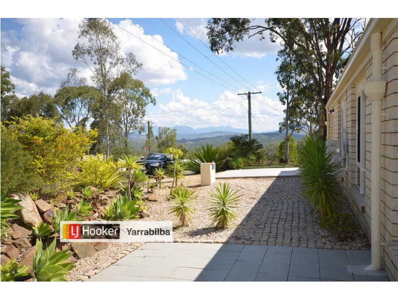 31-33 White Place, Kooralbyn QLD 4285