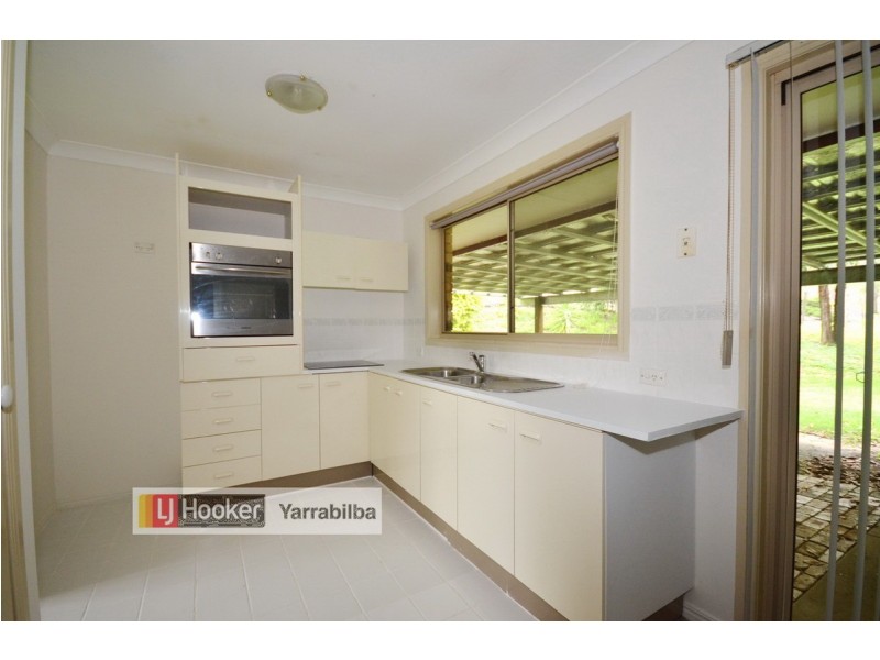 33 – 35 Scarvell Place, Kooralbyn QLD 4285