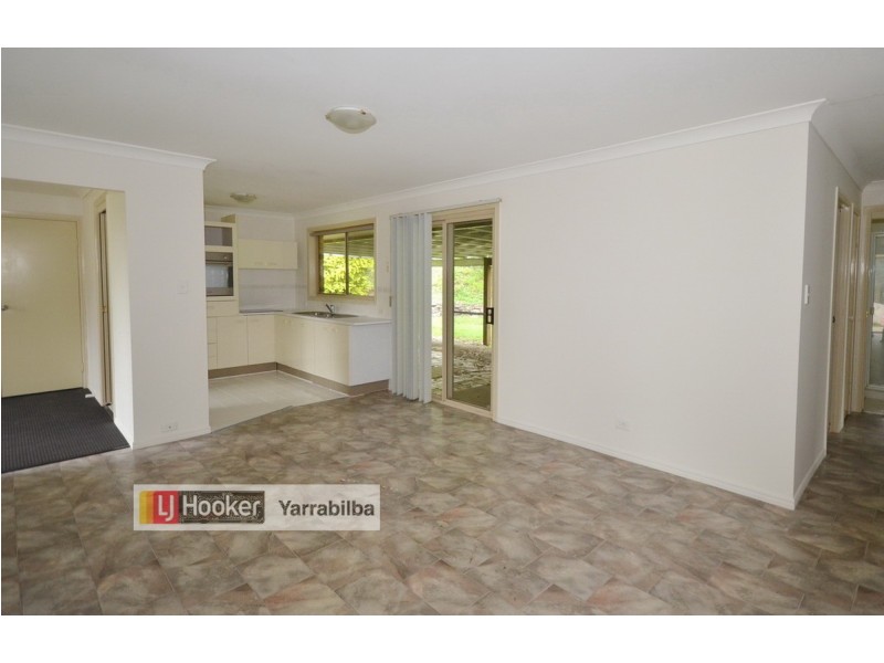 33 – 35 Scarvell Place, Kooralbyn QLD 4285