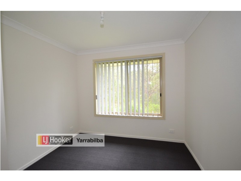 33 – 35 Scarvell Place, Kooralbyn QLD 4285