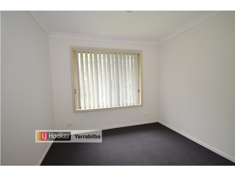 33 – 35 Scarvell Place, Kooralbyn QLD 4285