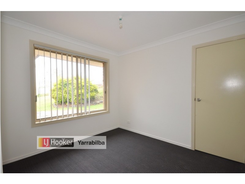 33 – 35 Scarvell Place, Kooralbyn QLD 4285