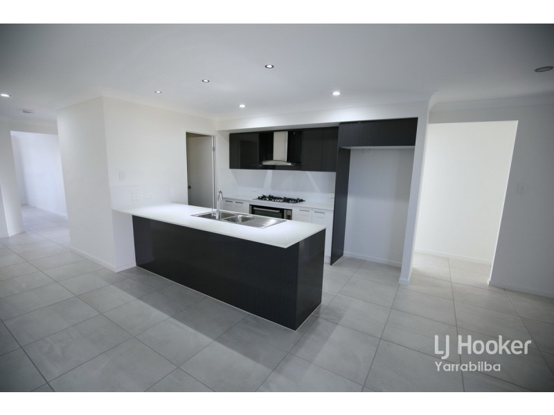 14 Paradise Street, Yarrabilba QLD 4207