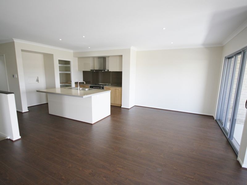 25 Summerview Avenue, Yarrabilba QLD 4207
