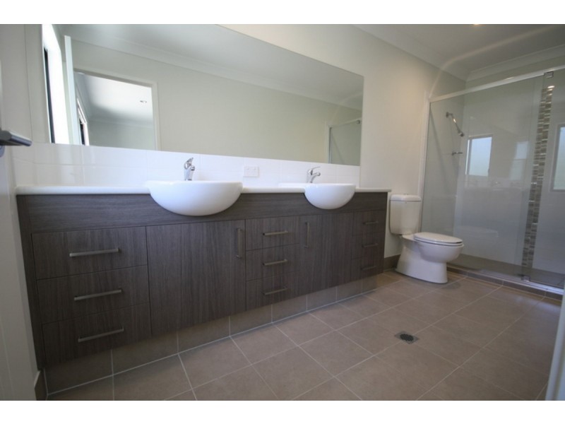25 Carew Street, Yarrabilba QLD 4207