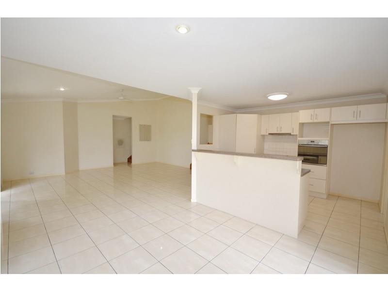 166 Haygarth Drive, Kooralbyn QLD 4285