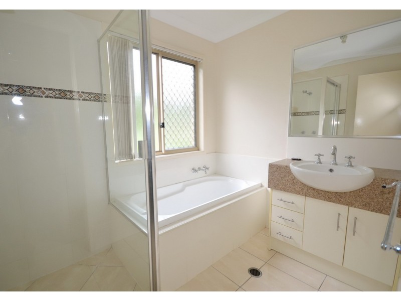 166 Haygarth Drive, Kooralbyn QLD 4285