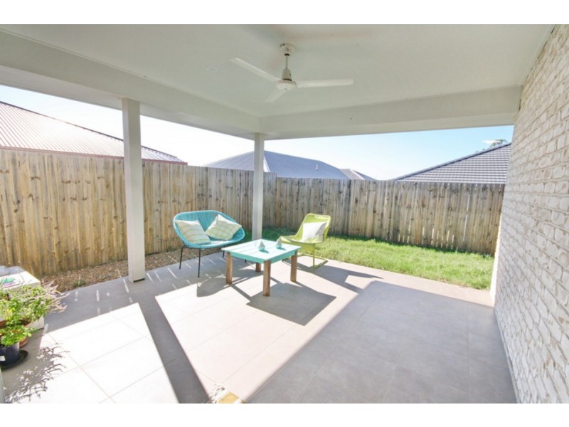 6 Sunstone Court, Logan Reserve QLD 4133