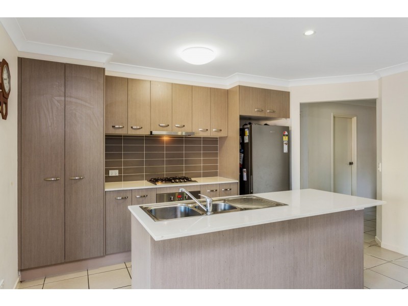 17 Tallwoods Circuit, Yarrabilba QLD 4207