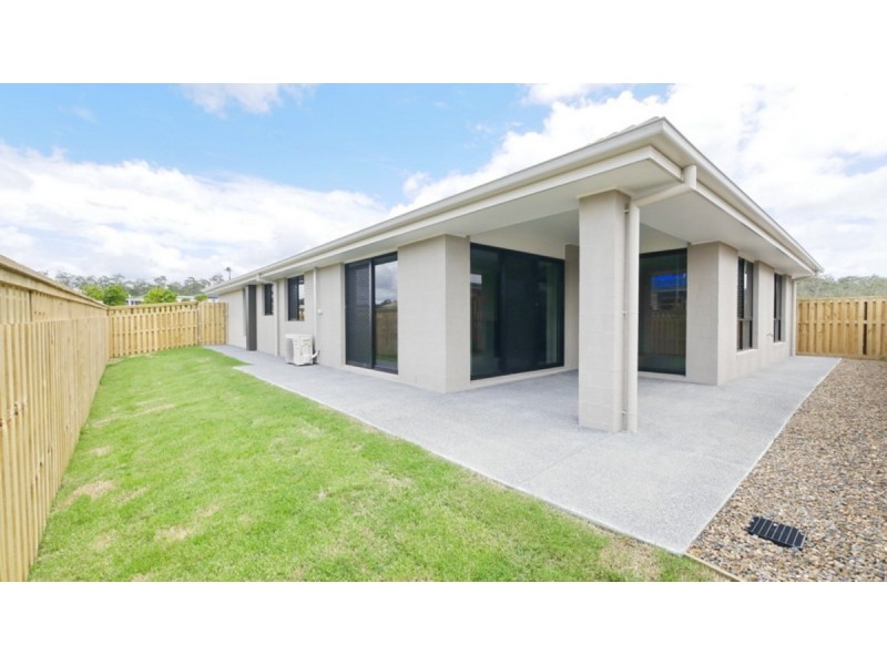 1 Napa Circuit, Holmview QLD 4207