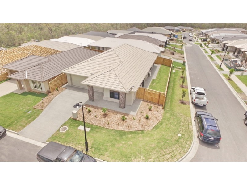 1 Napa Circuit, Holmview QLD 4207