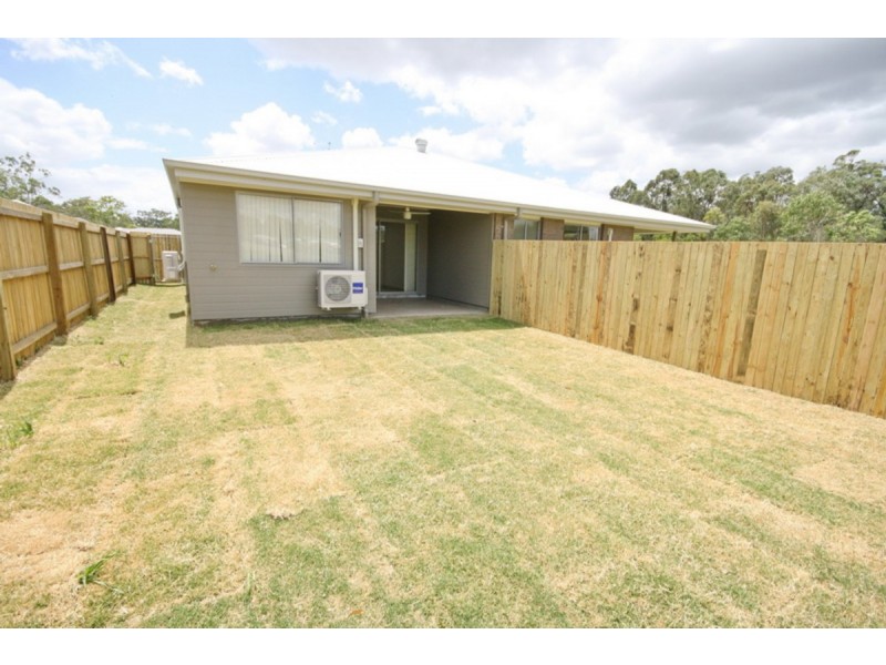 2/12 Lockyer Place, Crestmead QLD 4132