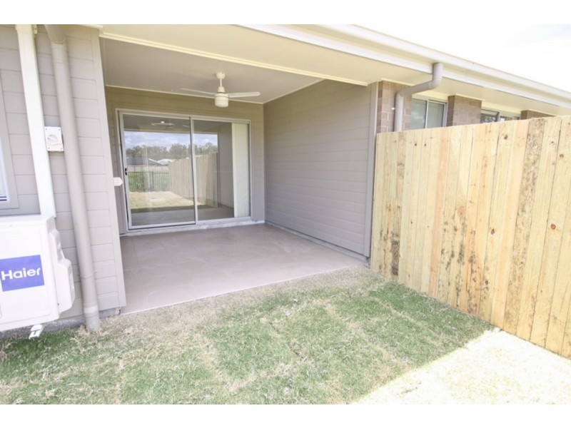 2/12 Lockyer Place, Crestmead QLD 4132