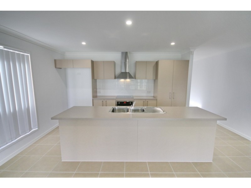 2 Coolridge Circuit, Yarrabilba QLD 4207