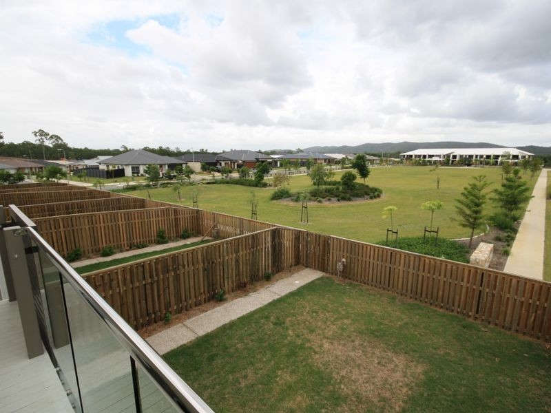 12 Peak Lane, Yarrabilba QLD 4207