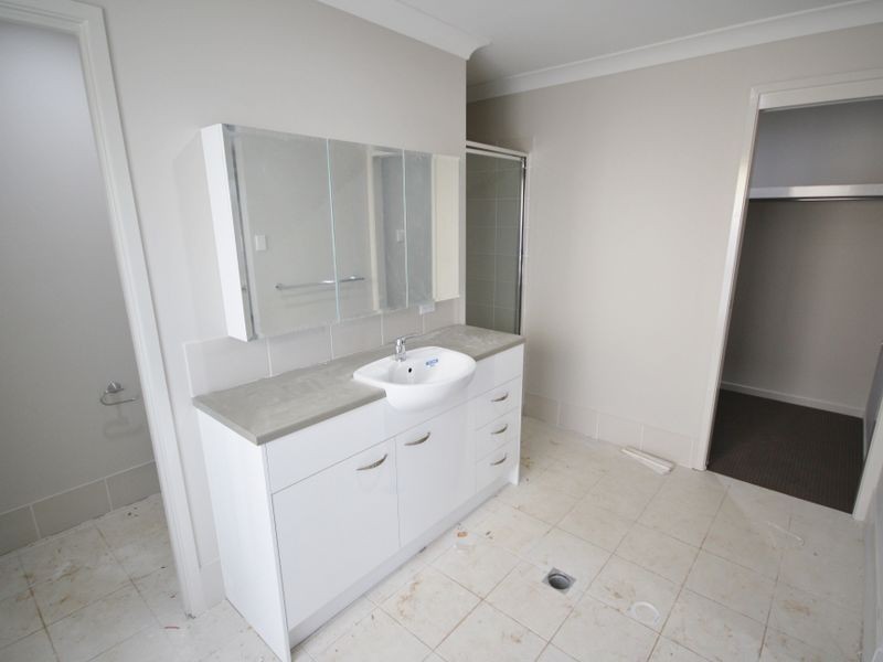 61 Treeline Circuit, Yarrabilba QLD 4207