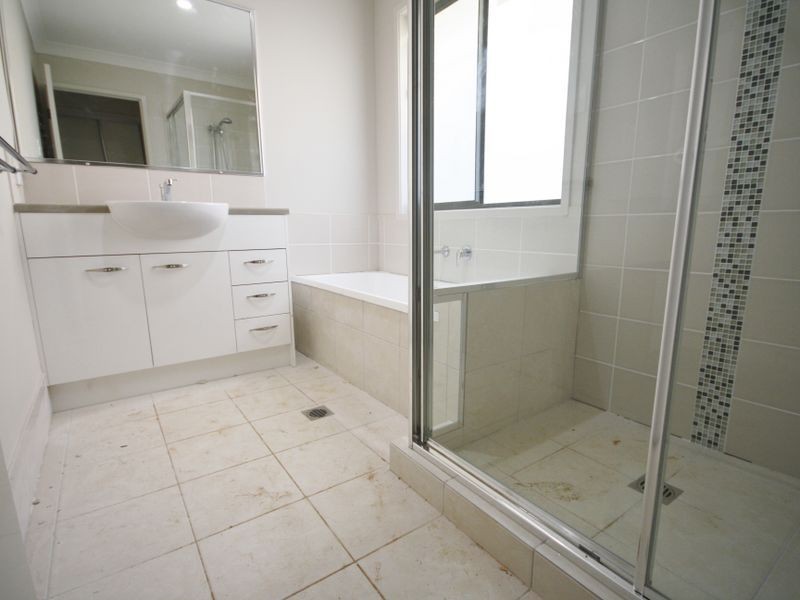 61 Treeline Circuit, Yarrabilba QLD 4207