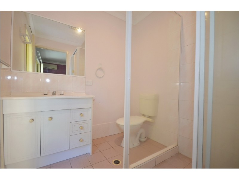 29 Smales Close, Kooralbyn QLD 4285