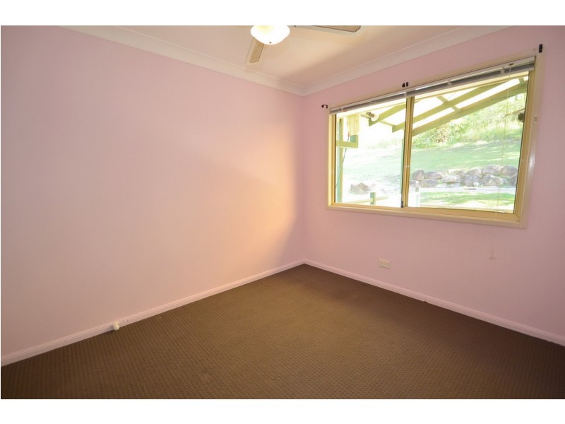 29 Smales Close, Kooralbyn QLD 4285