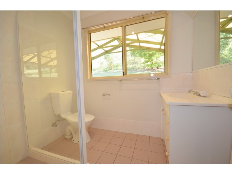 29 Smales Close, Kooralbyn QLD 4285