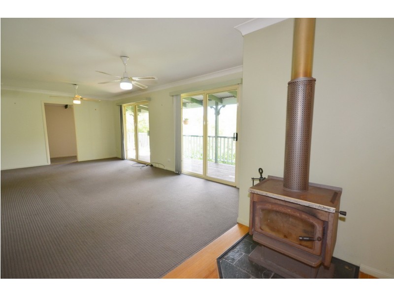 29 Smales Close, Kooralbyn QLD 4285