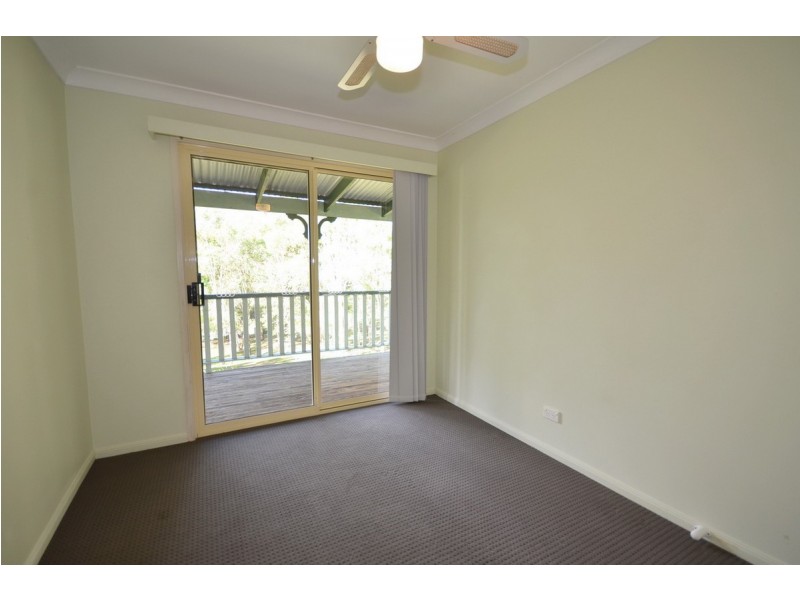 29 Smales Close, Kooralbyn QLD 4285