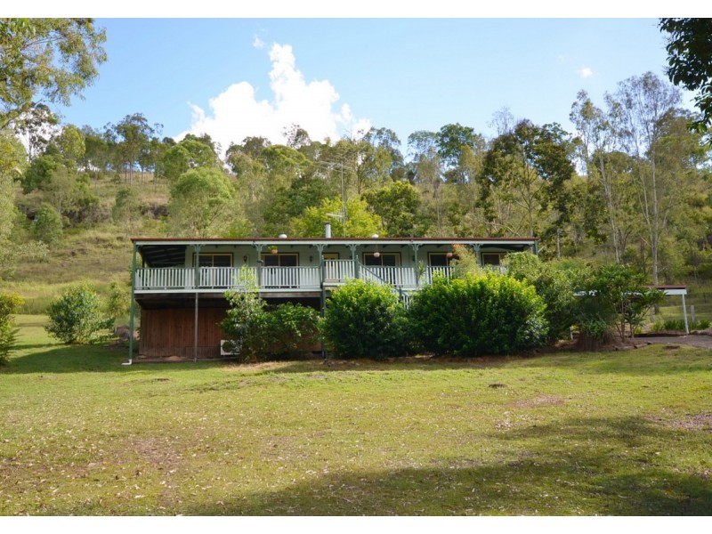 29 Smales Close, Kooralbyn QLD 4285