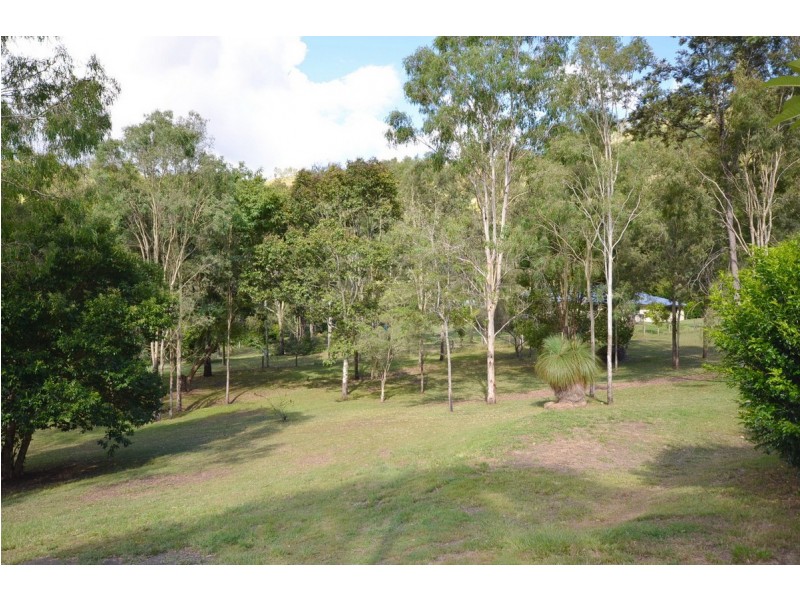 29 Smales Close, Kooralbyn QLD 4285