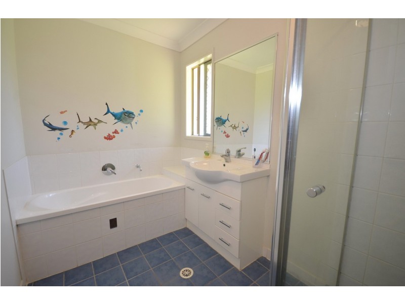 1 Etruscan Road, Kooralbyn QLD 4285