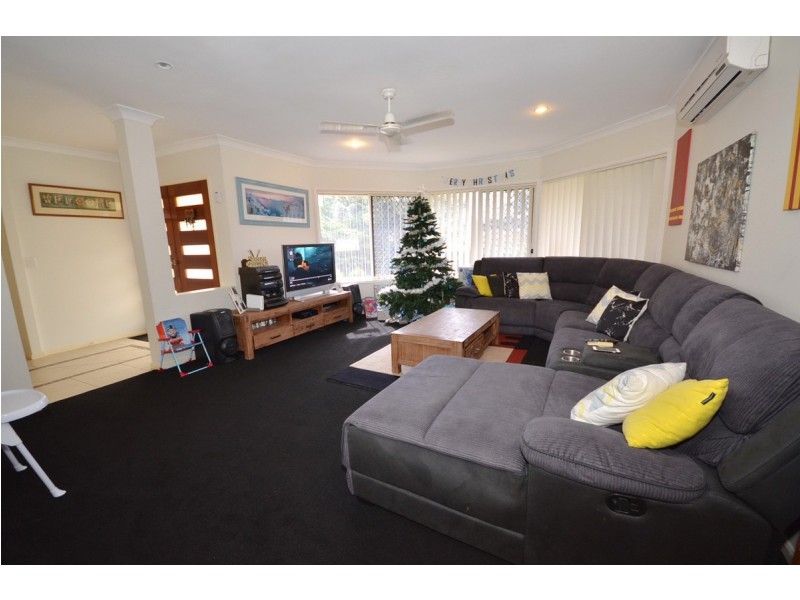 42-46 Hinchcliffe Drive, Kooralbyn QLD 4285