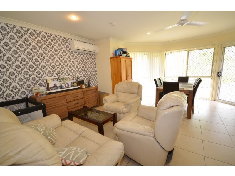 42-46 Hinchcliffe Drive, Kooralbyn QLD 4285
