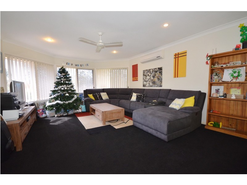 42-46 Hinchcliffe Drive, Kooralbyn QLD 4285