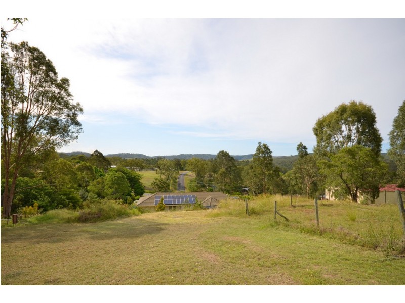 42-46 Hinchcliffe Drive, Kooralbyn QLD 4285