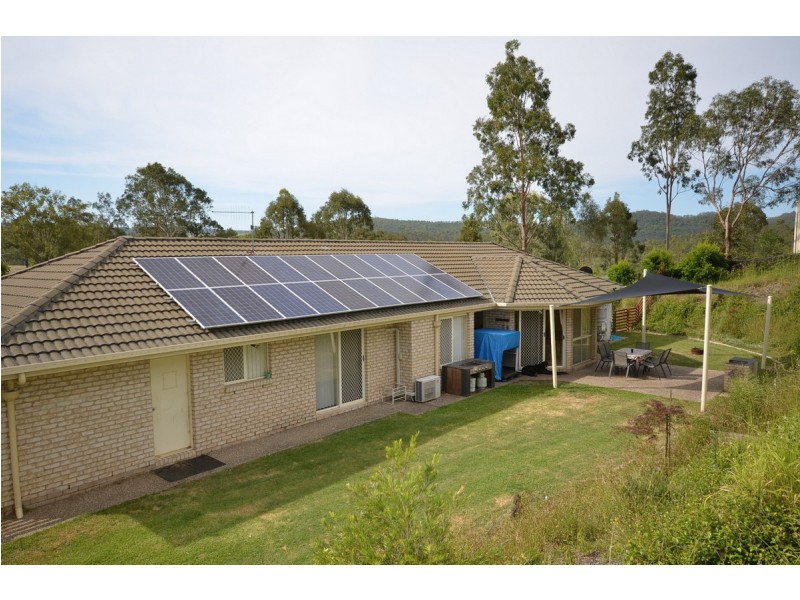42-46 Hinchcliffe Drive, Kooralbyn QLD 4285