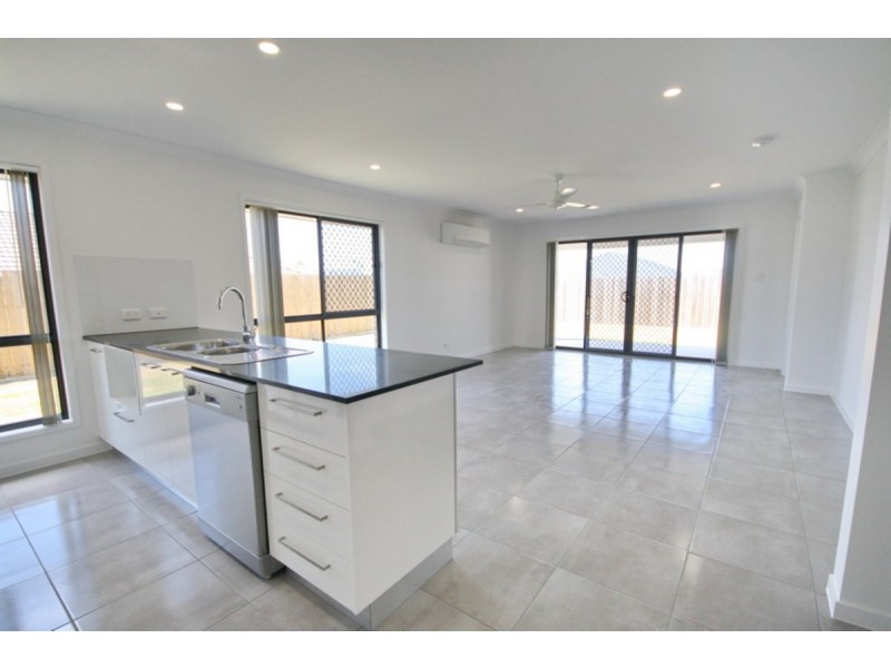 14 Buxton Avenue, Yarrabilba QLD 4207