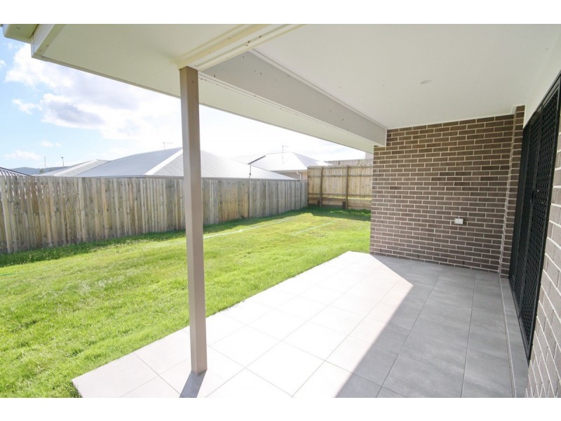 14 Buxton Avenue, Yarrabilba QLD 4207
