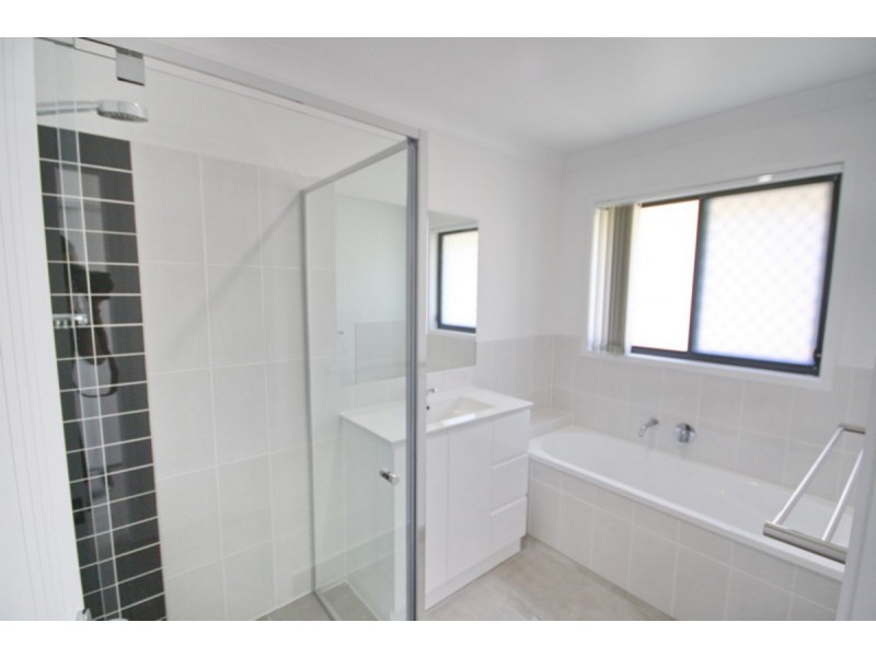 14 Buxton Avenue, Yarrabilba QLD 4207