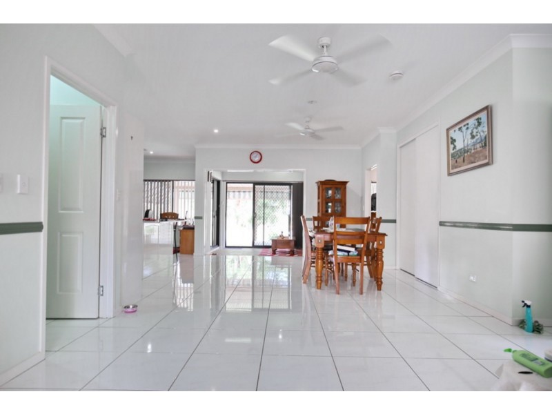 14/42 Quinzeh Creek Road, Logan Village QLD 4207