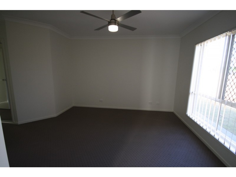 11 Tallwoods Circuit, Yarrabilba QLD 4207