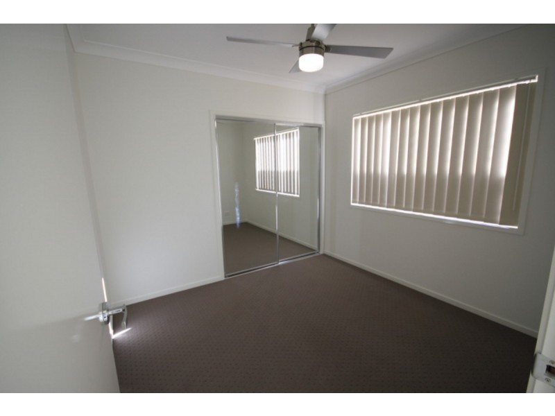 11 Tallwoods Circuit, Yarrabilba QLD 4207