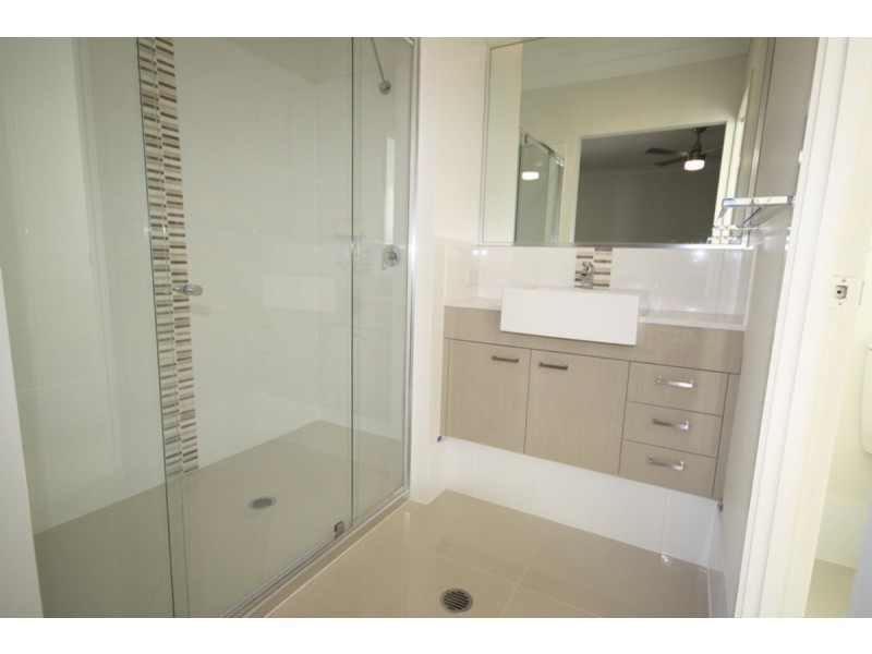 11 Tallwoods Circuit, Yarrabilba QLD 4207