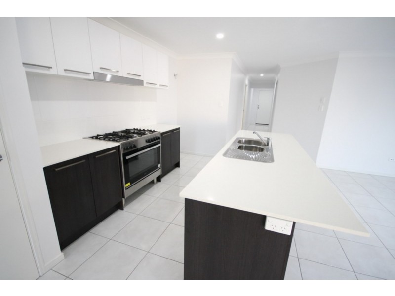 203 Darlington Drive, Yarrabilba QLD 4207