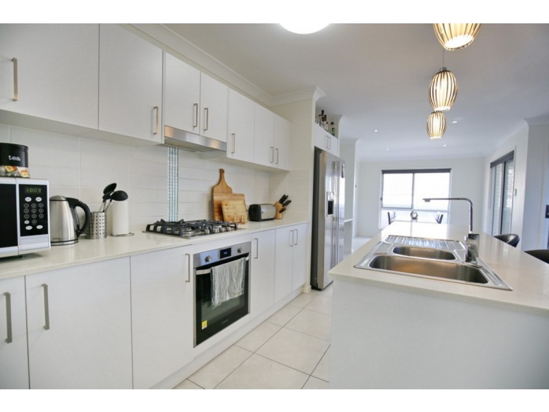 1 Sigwell Street, Yarrabilba QLD 4207
