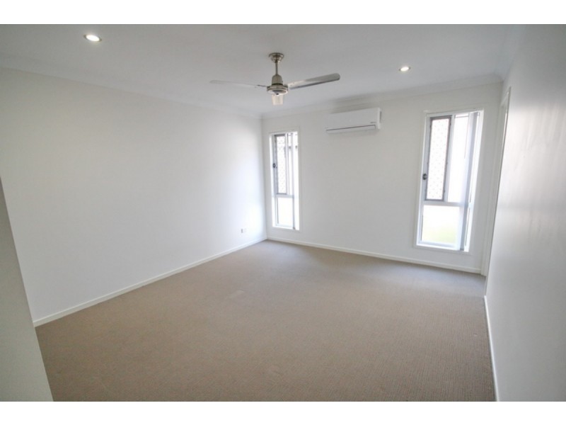 27 Treeline Circuit, Yarrabilba QLD 4207