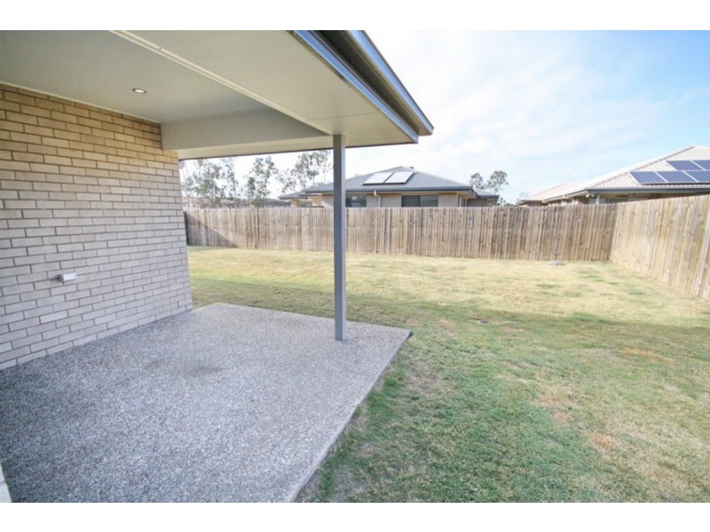 27 Treeline Circuit, Yarrabilba QLD 4207