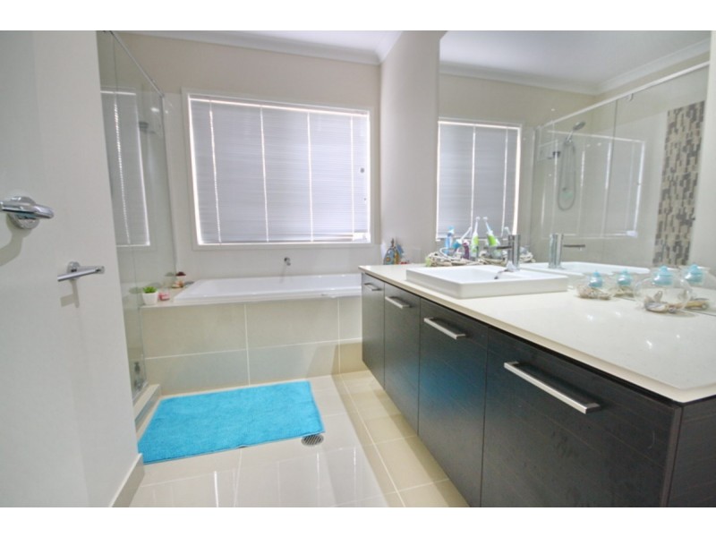 5 Latham Street, Yarrabilba QLD 4207