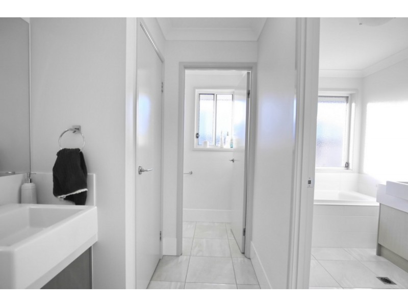 26 Lucinda Road, Logan Village QLD 4207